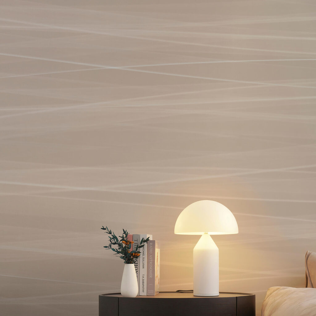 Fine lines in peach — interior 2