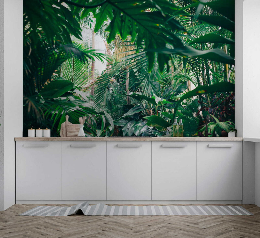 Deep green jungle leaves — interior 9