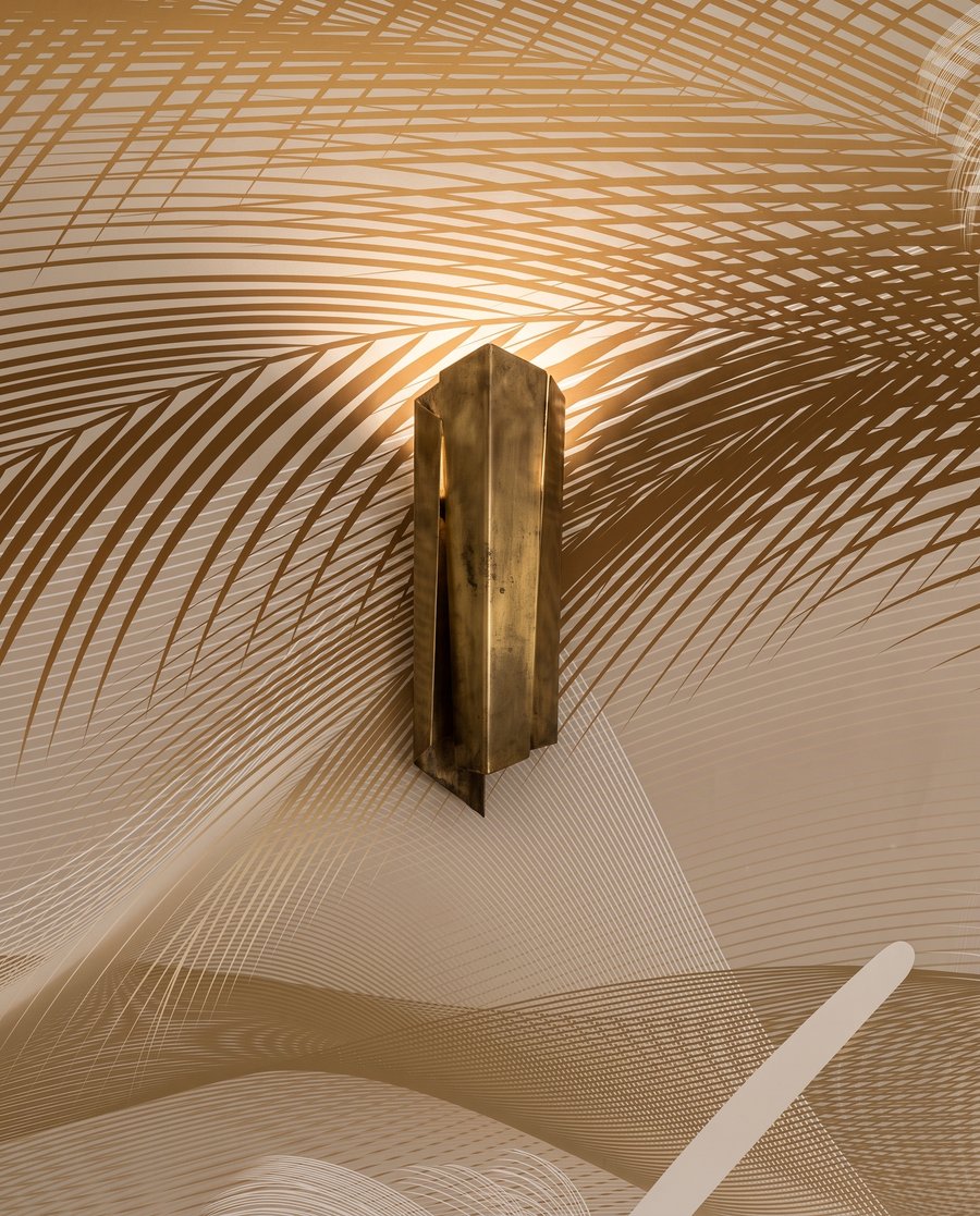 Feather Details — detail