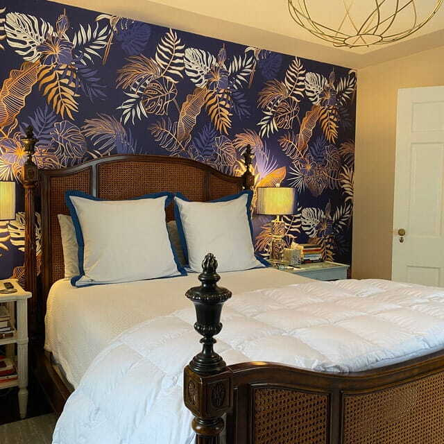 Tropical Leaf Tapestry — interior 3