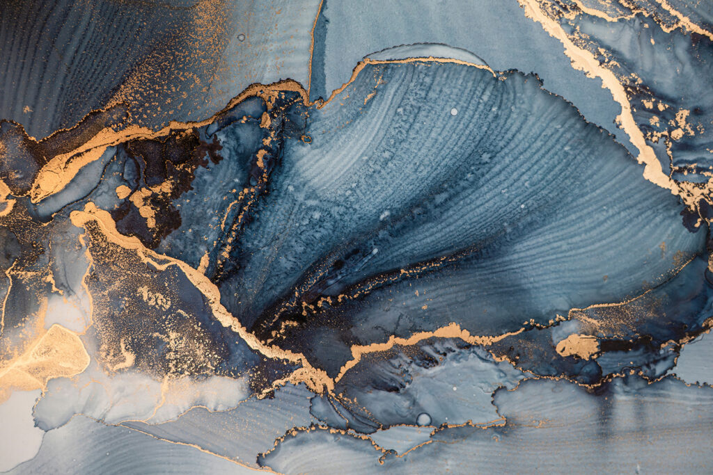 Blue ripples with gold — full design