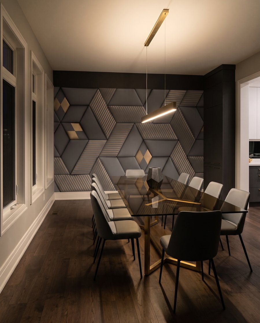Faceted Rhythm in an interior