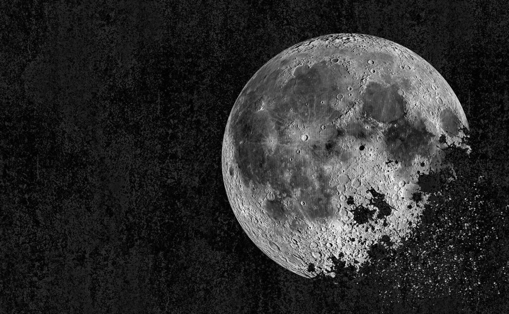 Full moon with craters — full design