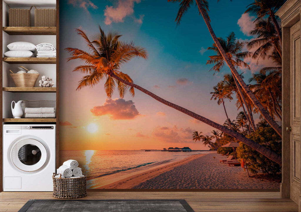 Palm beach, golden light — interior 1