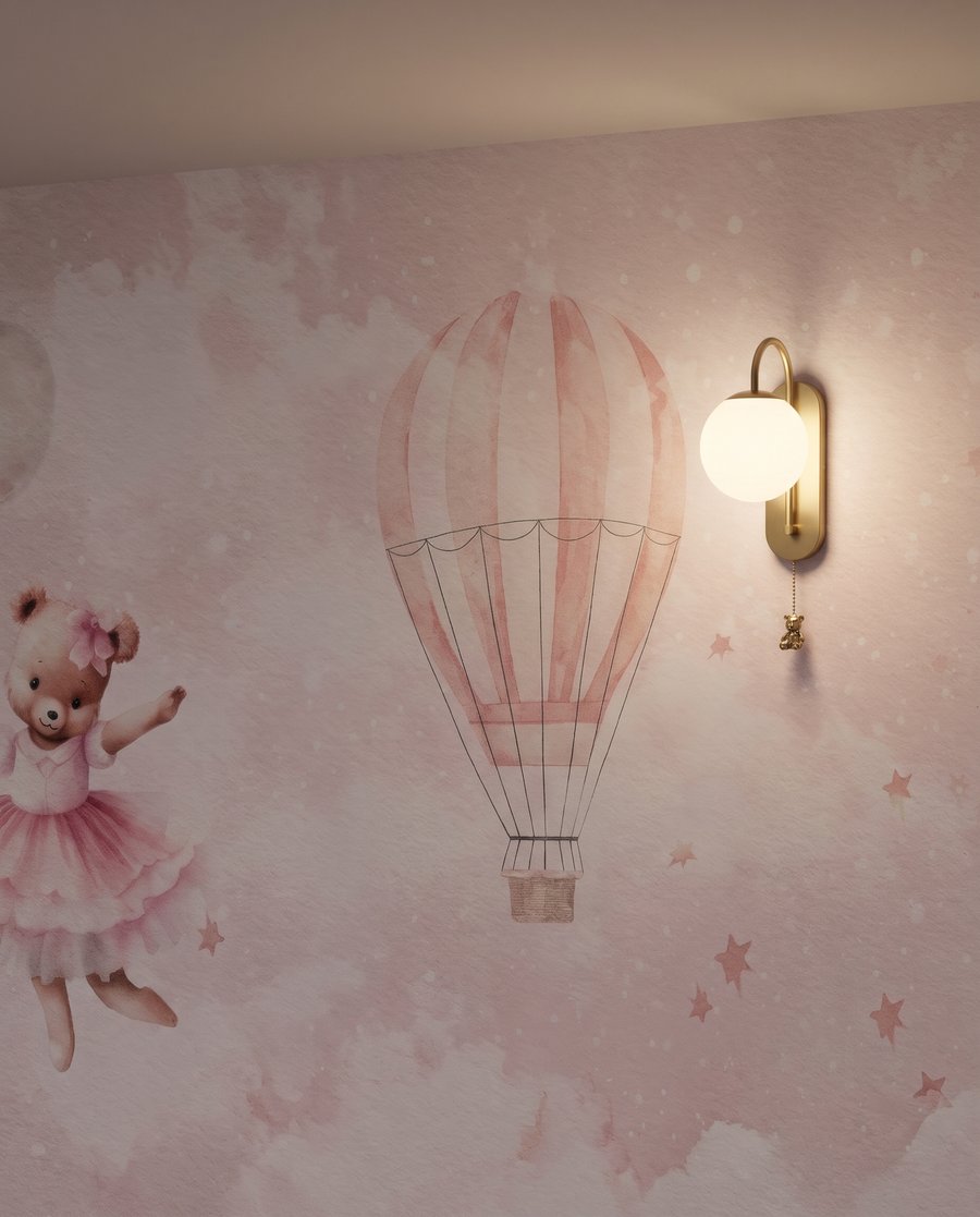 Small animals with balloons — detail