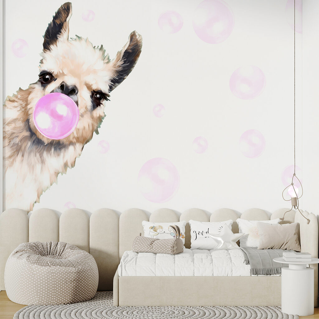 Bubblegum Llama — interior 4