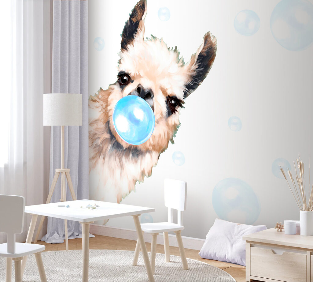Bubblegum Llama — interior 2