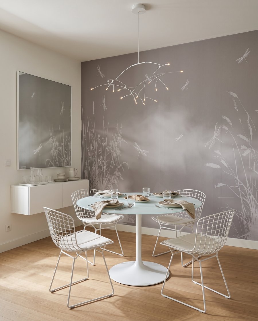 Dragonfly Drift — interior 9