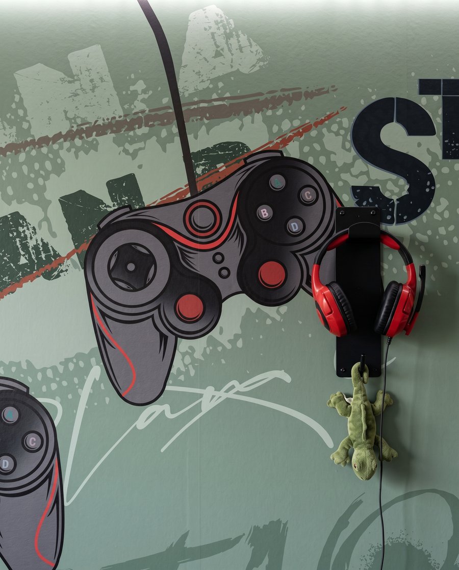 Controller Club — detail