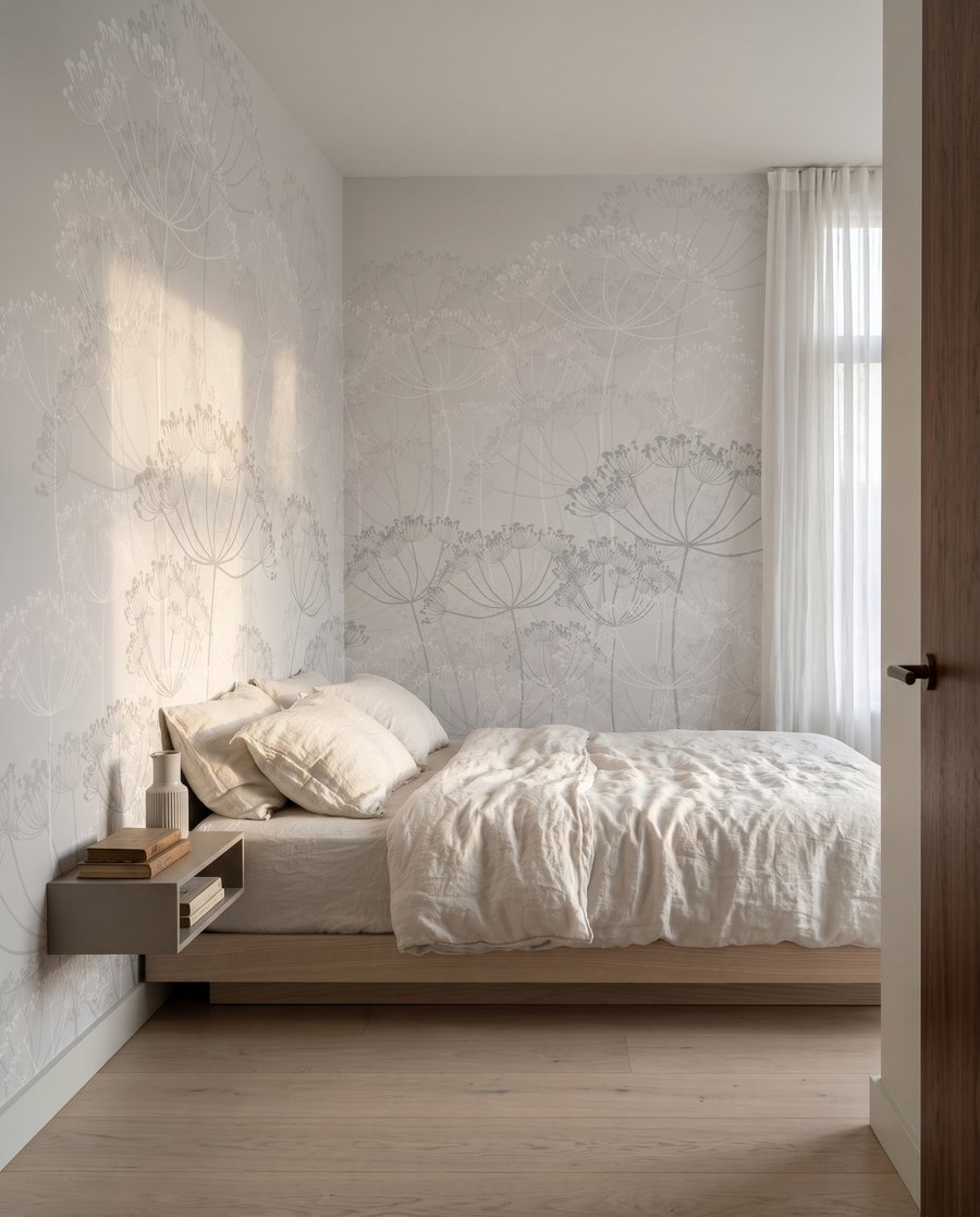 Meadow Traces — interior 1