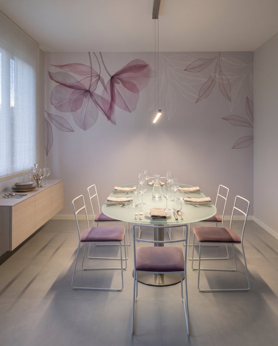 Airy Leaf Outlines — interior 6